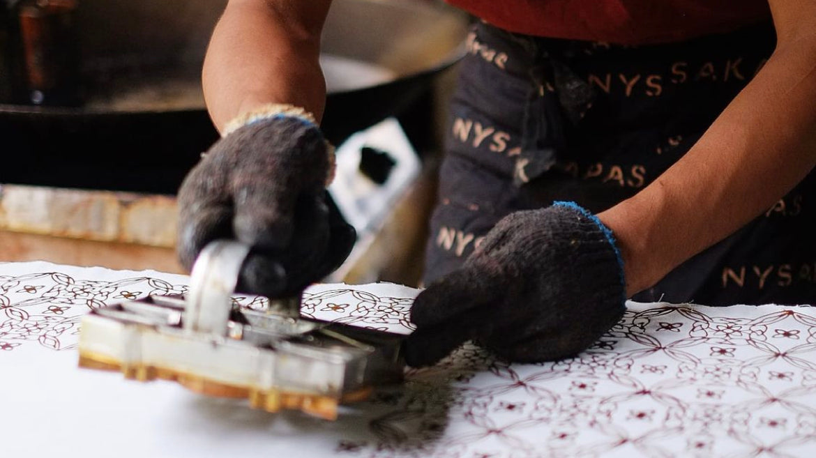 Three Things We Learned About Batik | Green Factor Unplugged | Shop Unplug