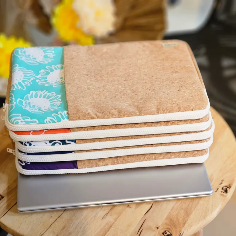 BATIK LAPTOP SLEEVE 15"