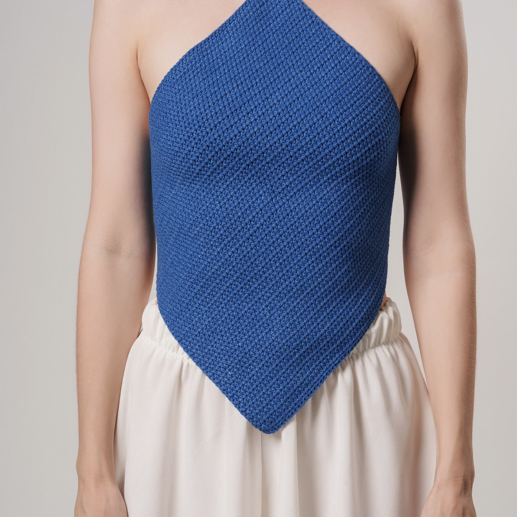 CROCHET HALTER TOP WITH TIES