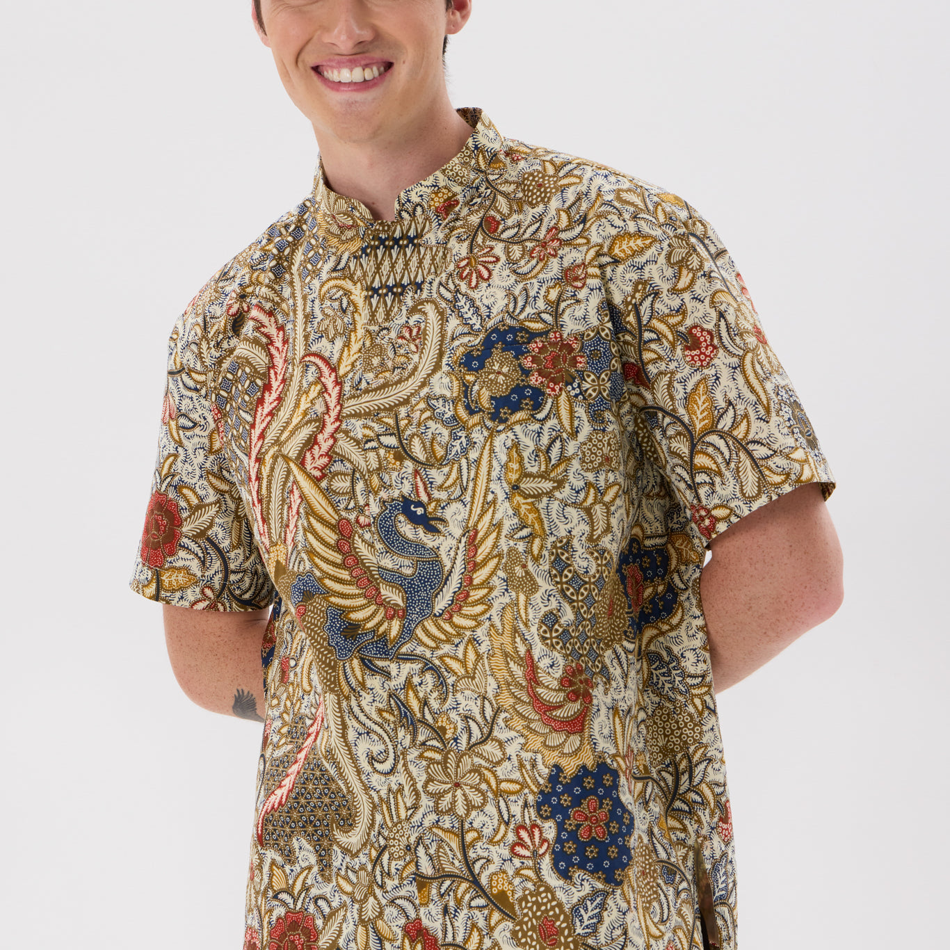 MANDARIN SHORT SLEEVE SHIRT