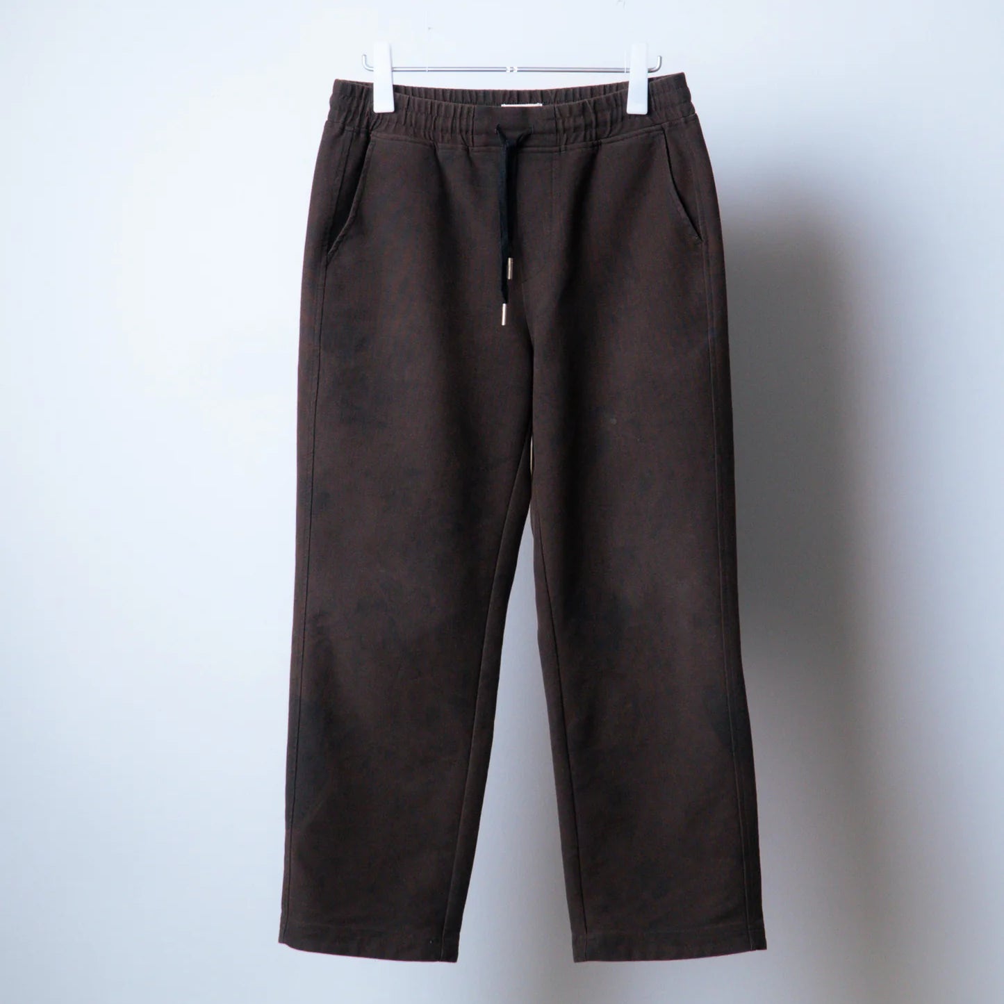 SW1 STRAIGHT-LEG RELAXED TWILL TROUSER