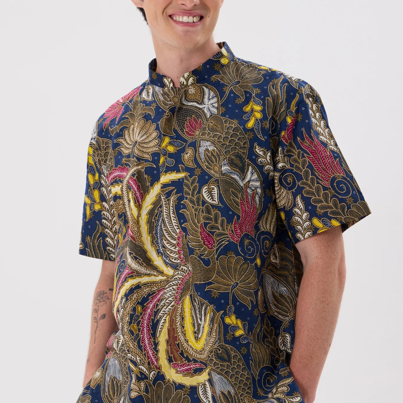 MANDARIN SHORT SLEEVE SHIRT