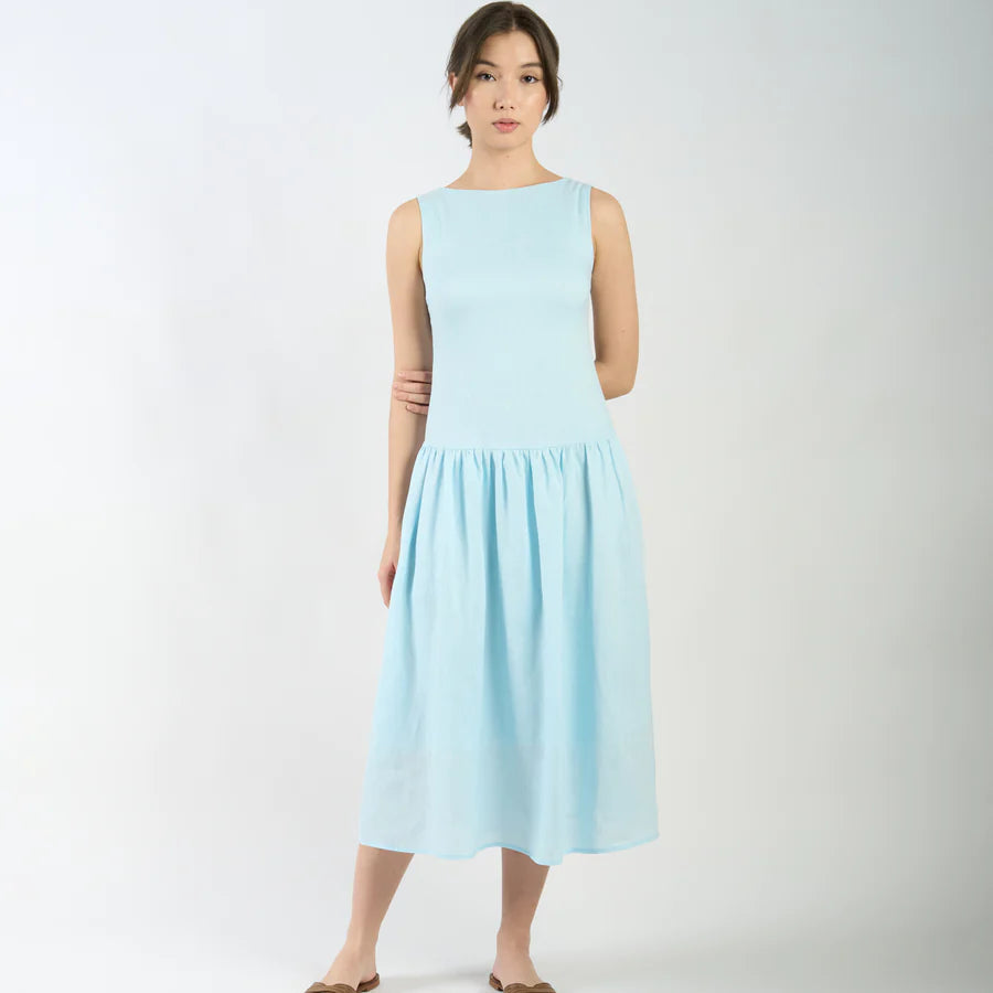 BOAT NECK GATHERED DRESS