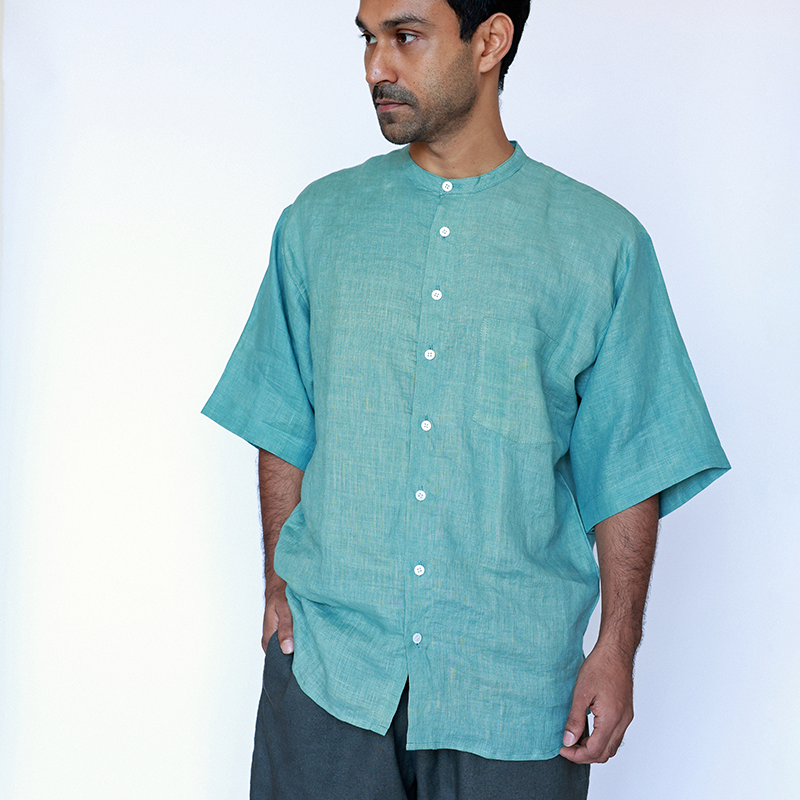 MEN'S SHORT SLEEVE BUTTON SHIRT