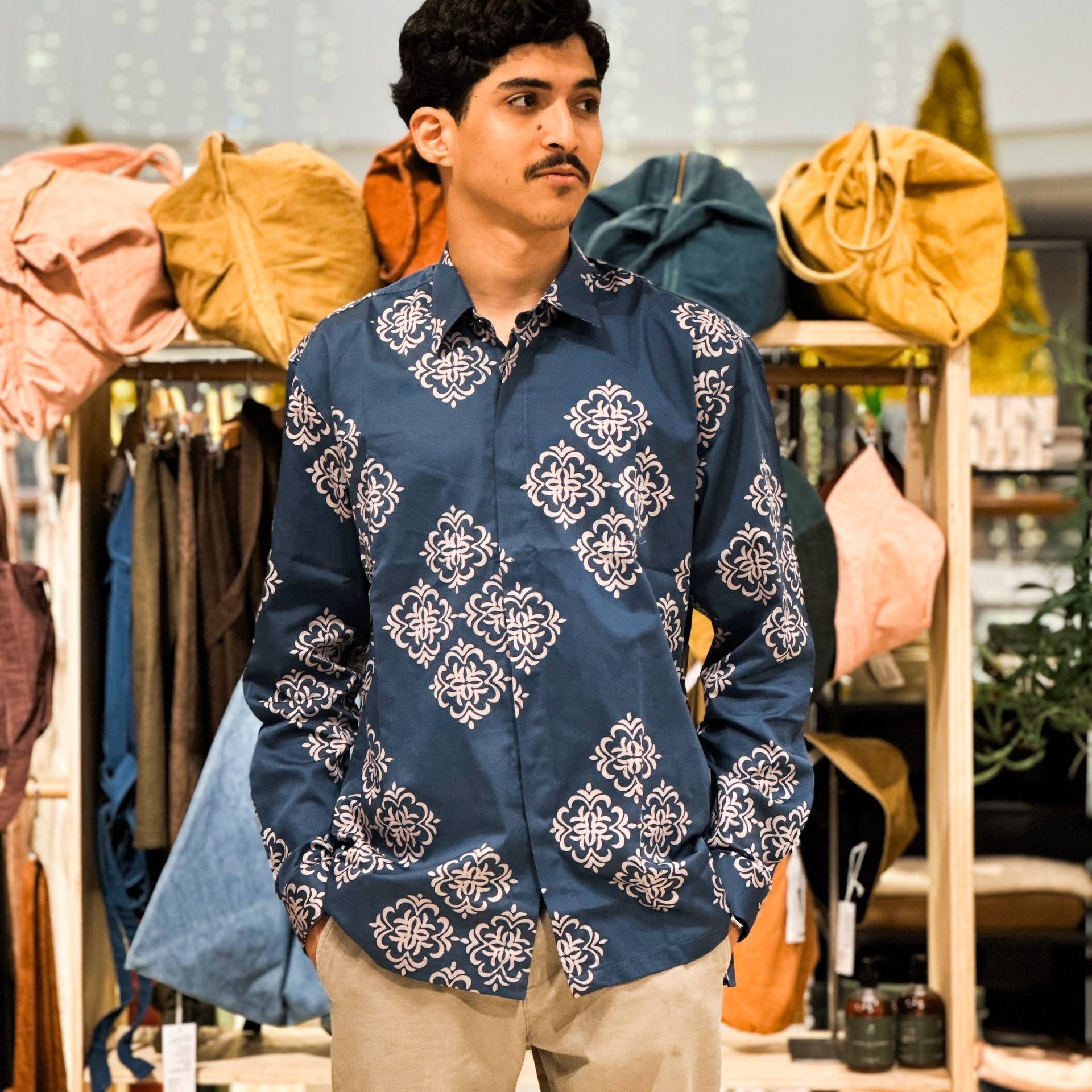 TEKAT BATIK LONG SLEEVE SHIRT