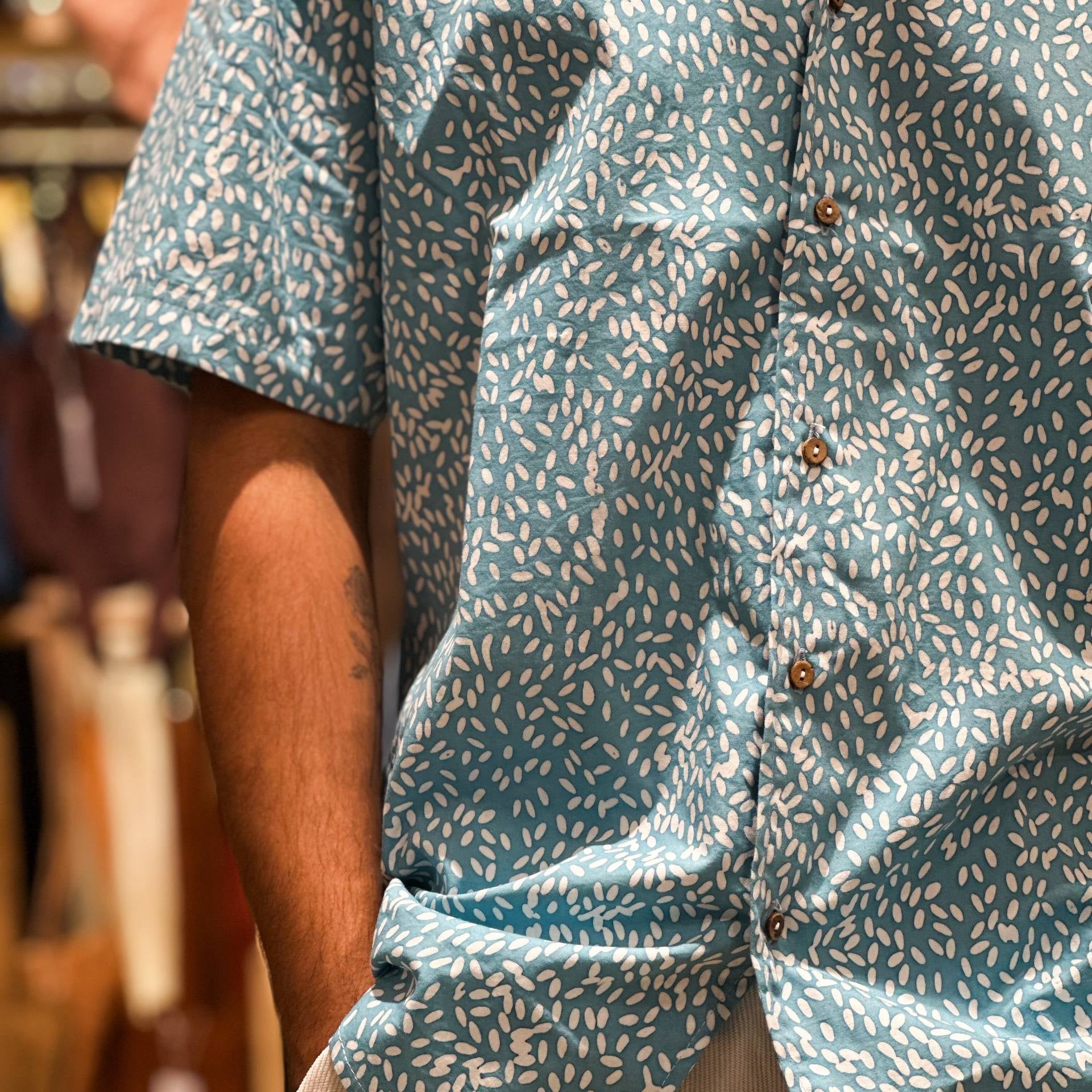 BIJI BIJI BATIK SHORT SLEEVE SHIRT