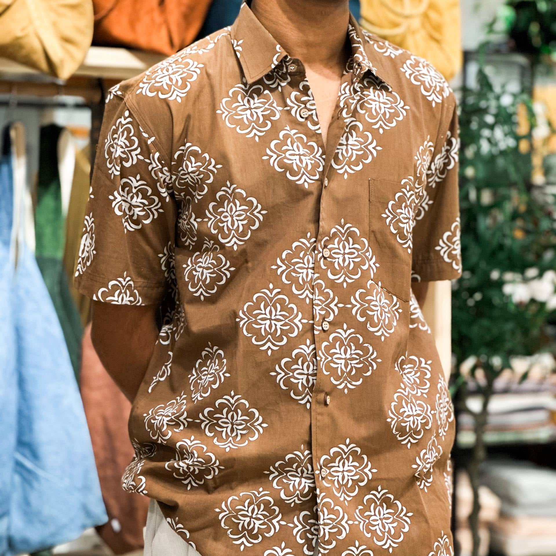 TEKAT BATIK SHORT SLEEVE SHIRT