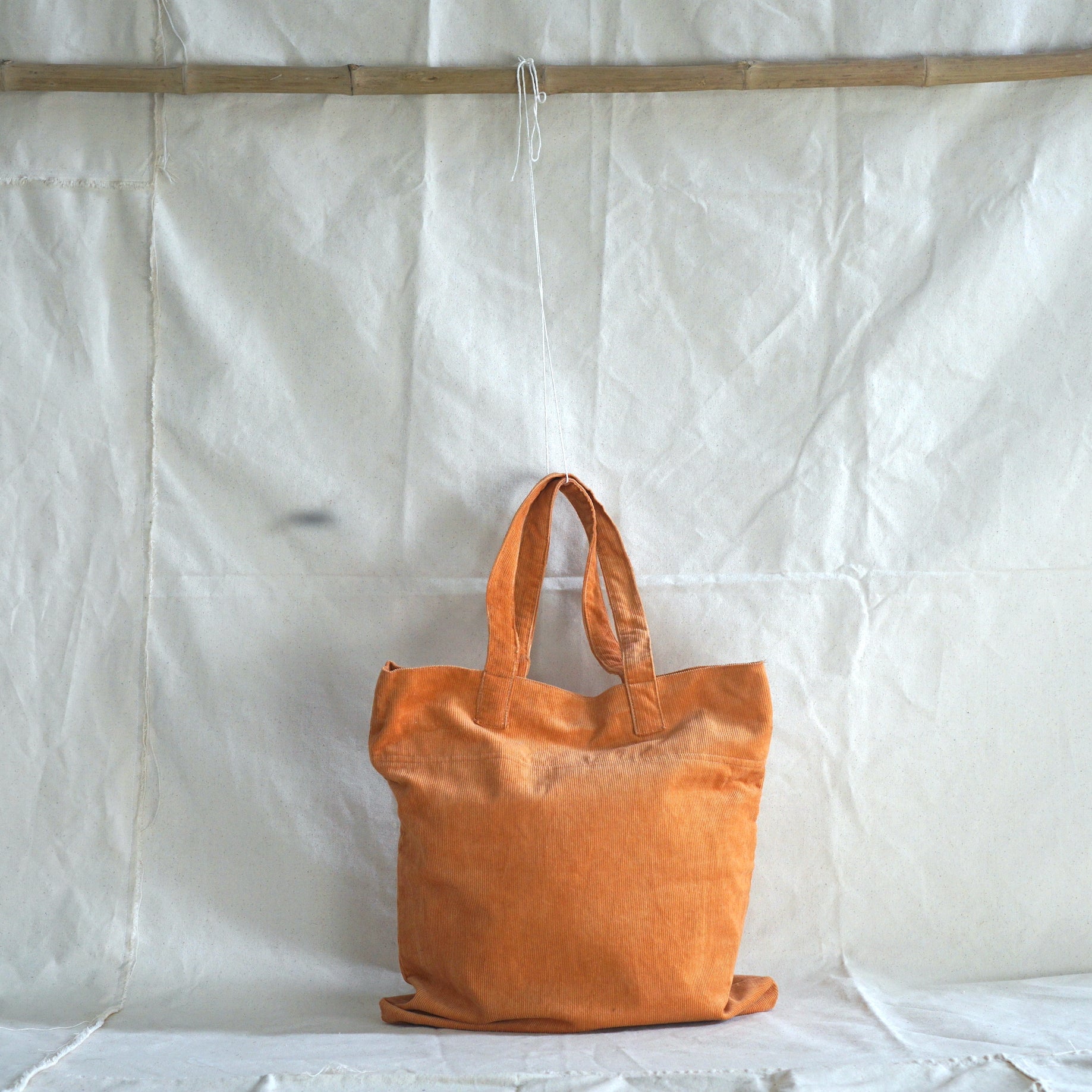 CORDUROY TOTE BAG