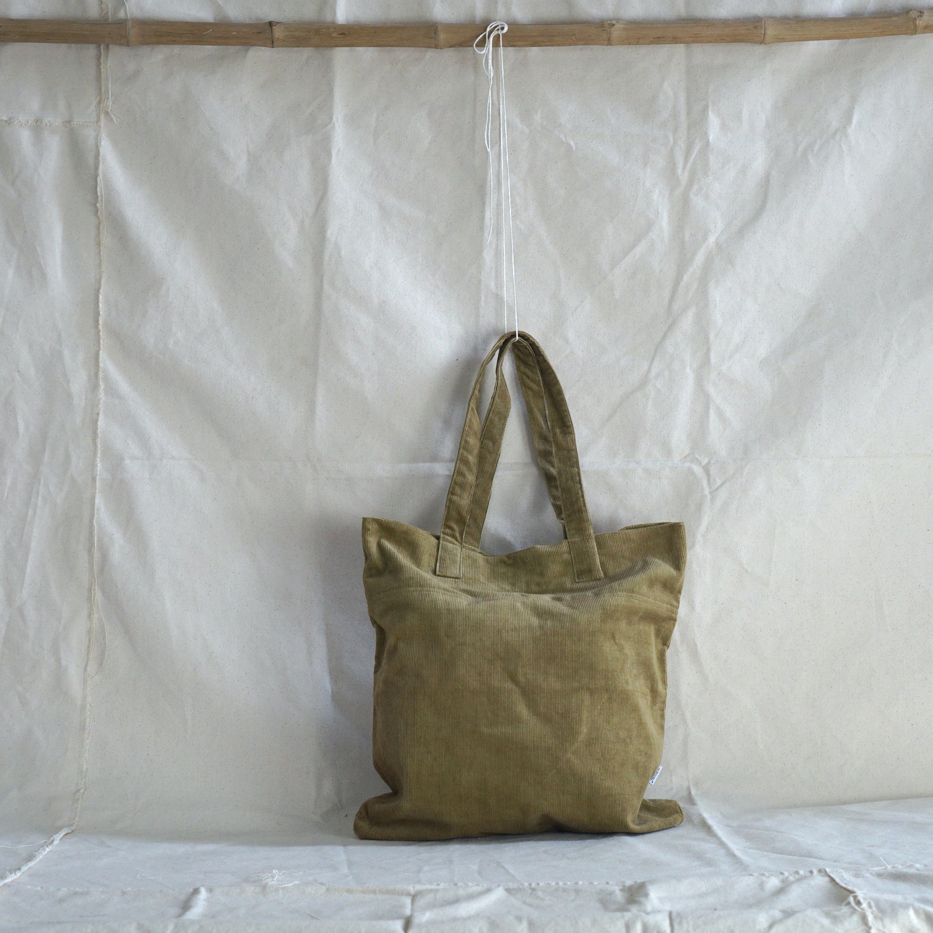 CORDUROY TOTE BAG