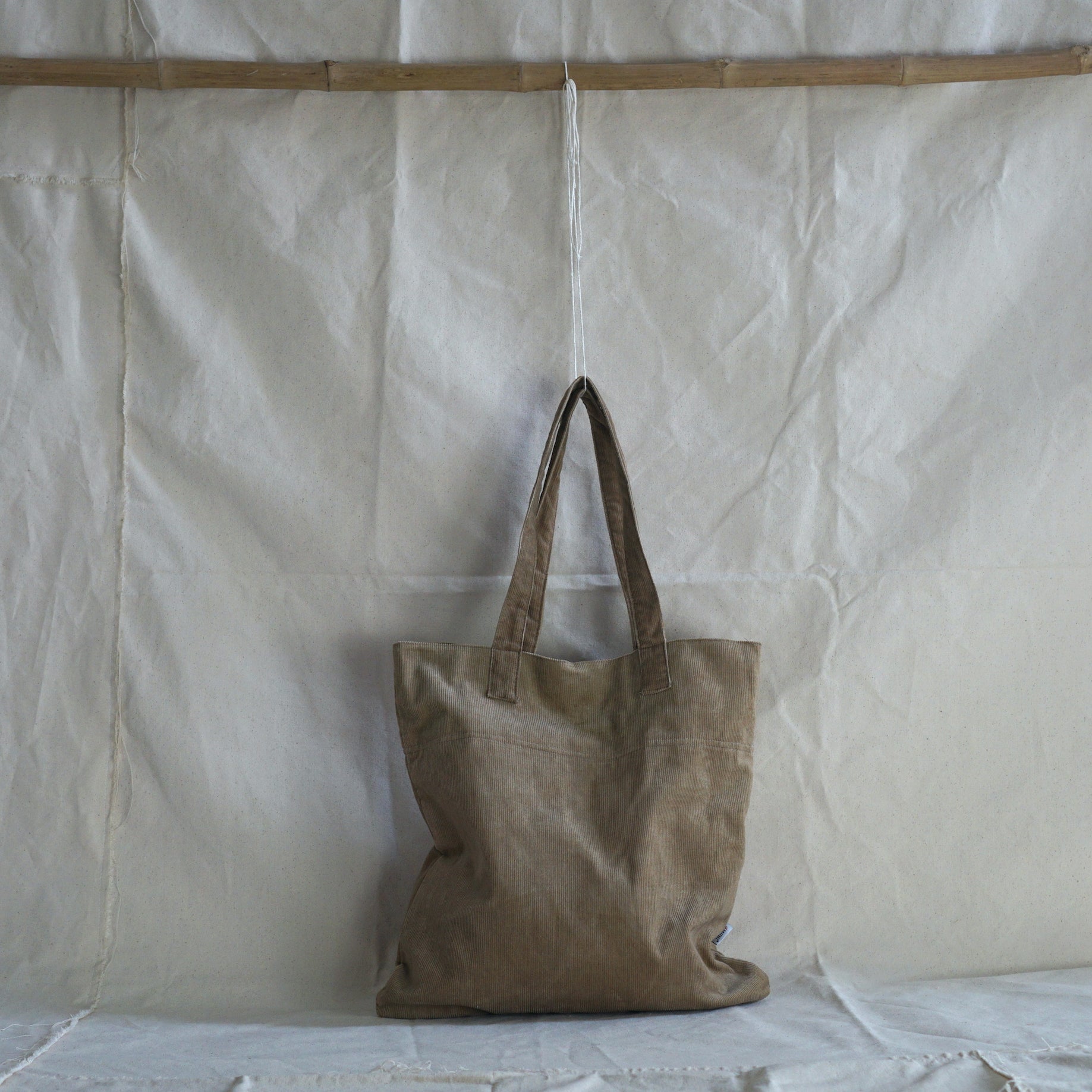 CORDUROY TOTE BAG