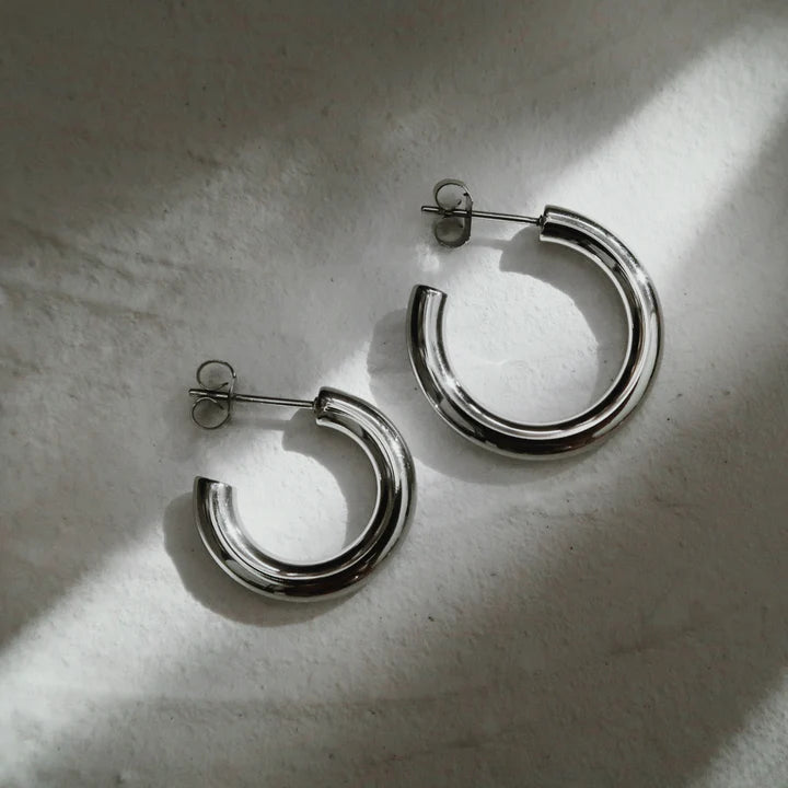 Mid Boyfriend Hoops Earrings